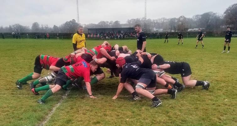 Strong scrum for Neyland